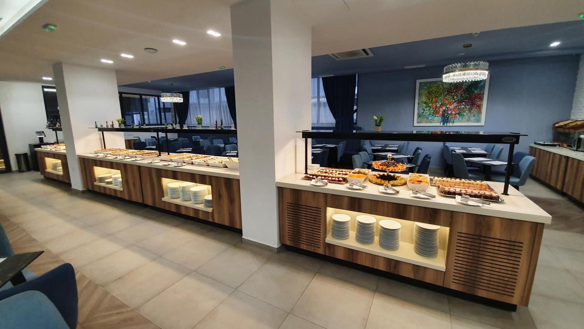 Hotel Vojvodina Igalo Buitenkant foto