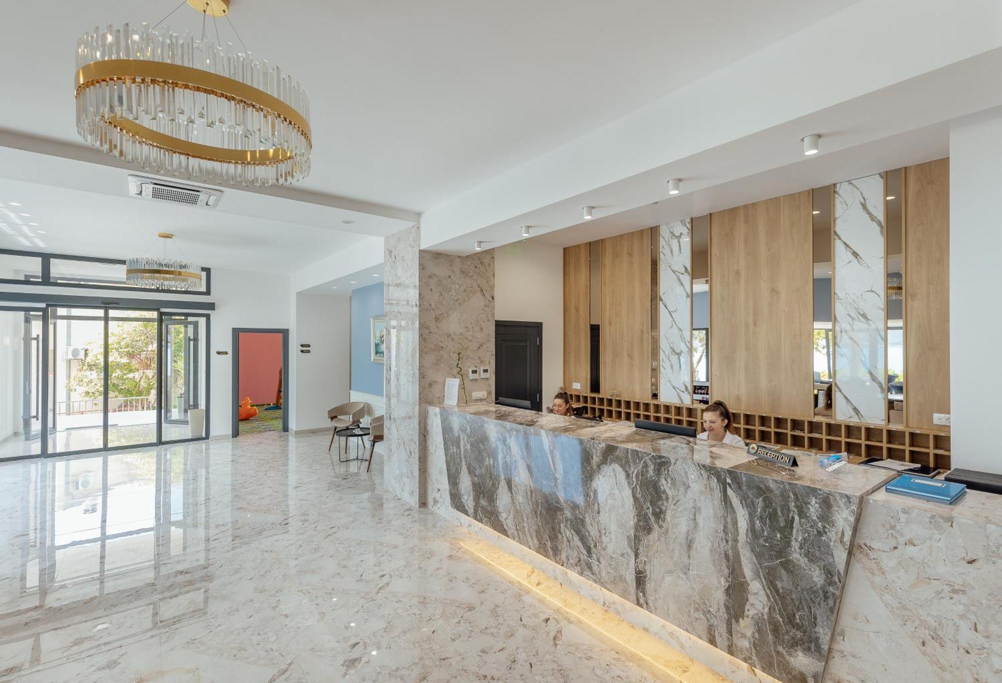 Hotel Vojvodina Igalo Buitenkant foto